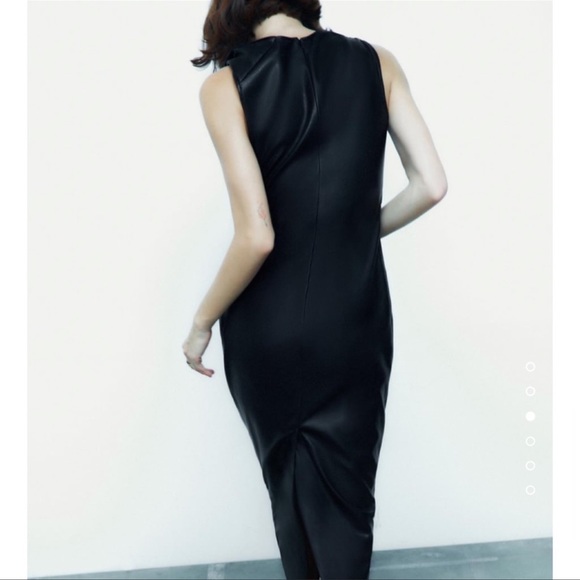 ZARA BLOGGERS FAV FAUX LEATHER MIDI DRESS - Picture 8 of 12